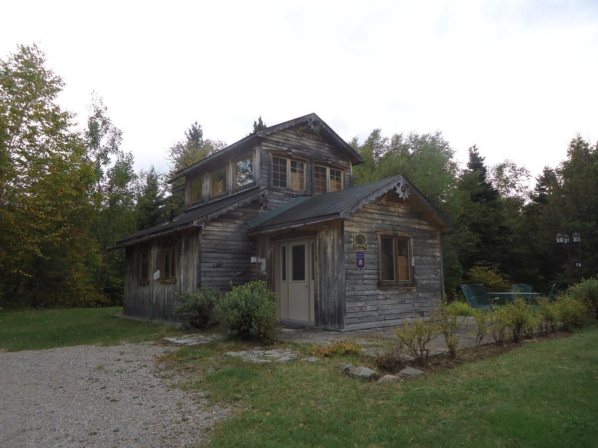 Chalet Saint-Thomas LʼAnse-Saint-Jean المظهر الخارجي الصورة